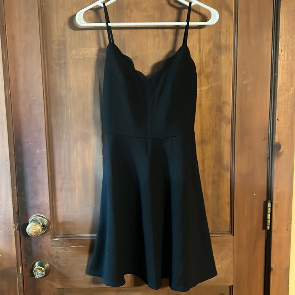 SMALL JUNIORS ROSIE HARLOW BLACK POPOVER DRESS